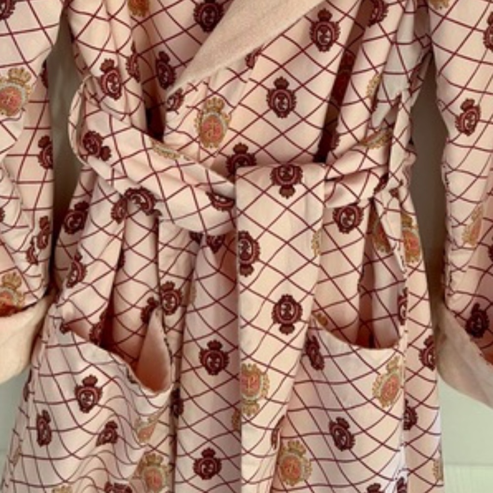 π Juicy Couture Spa Robe π - Picture 8 of 15